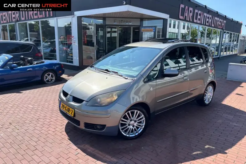 Mitsubishi Colt (2008)