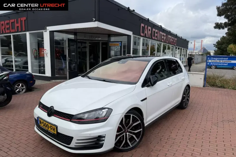 Volkswagen Golf (2013)