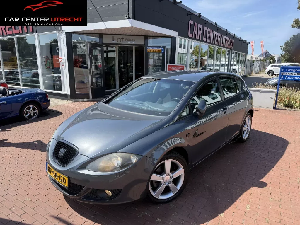 SEAT Leon (2005) — foto 1