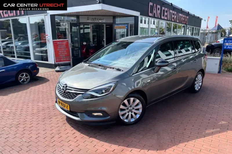 Opel Zafira (2018)