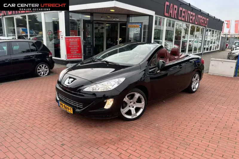 Peugeot 308 (2010)