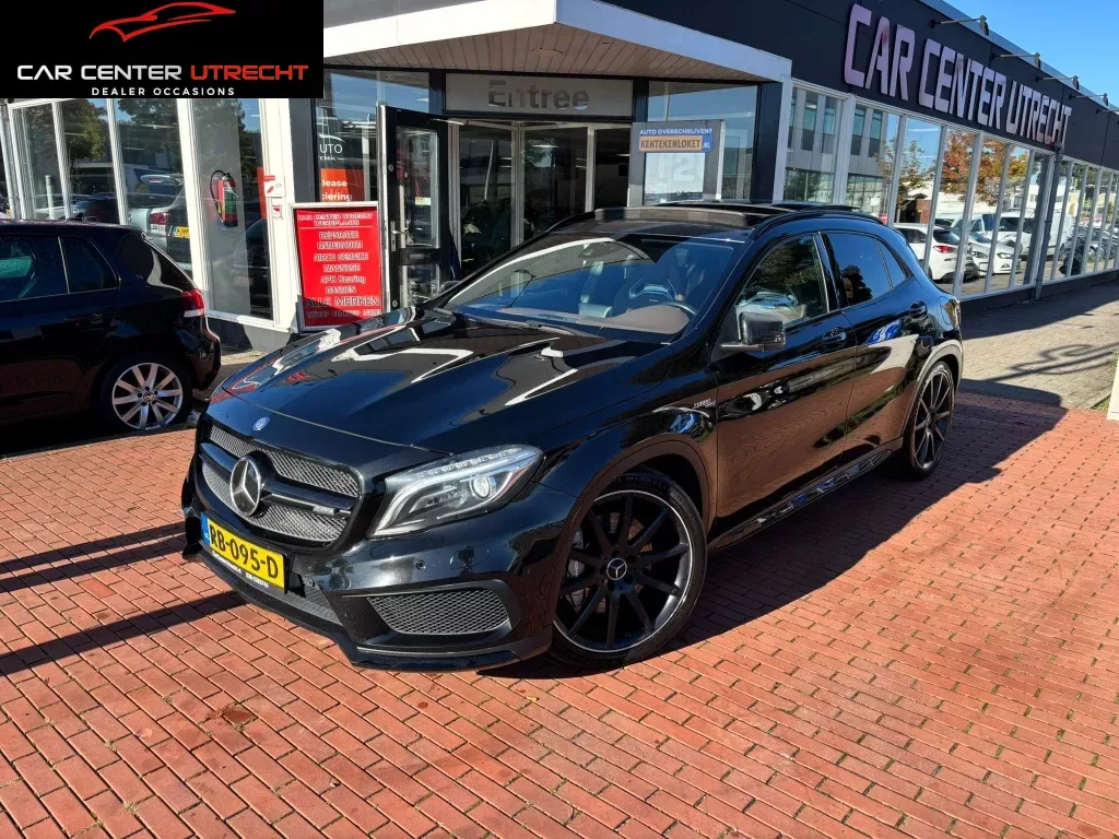 Mercedes-Benz GLA-Klasse (2015) — foto 1