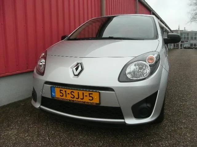 Renault Twingo (2011) — foto 1
