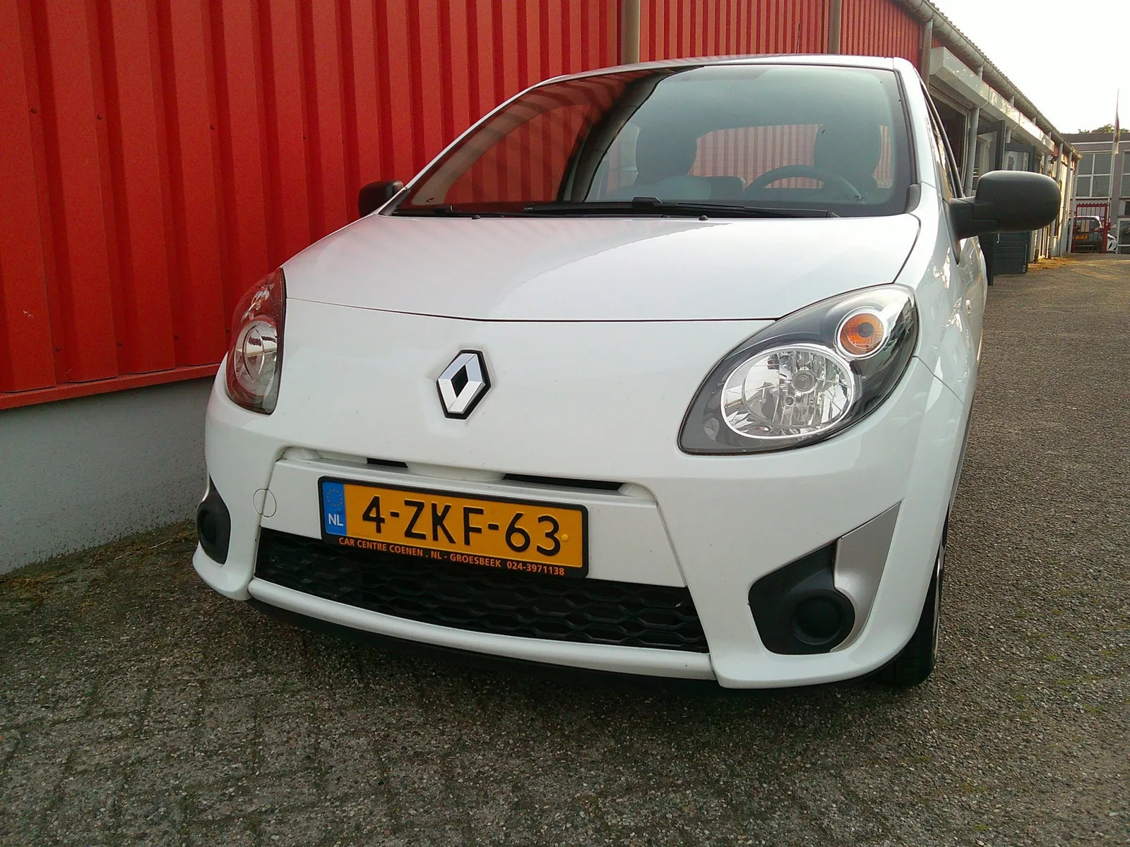 Renault Twingo (2011) — foto 1