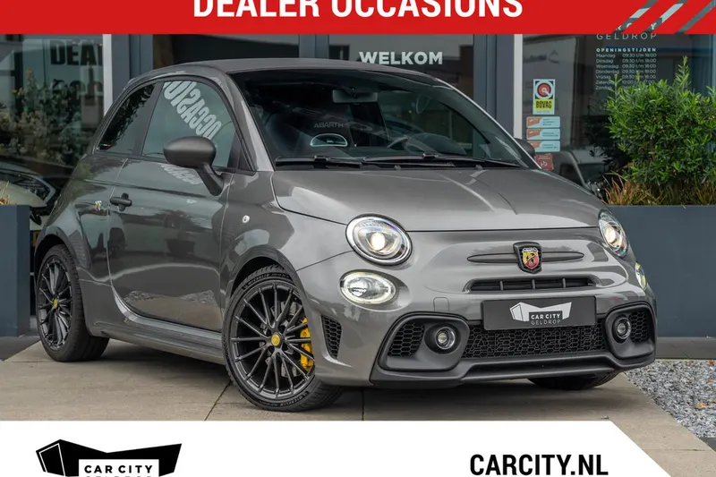 Abarth 595 (2022)
