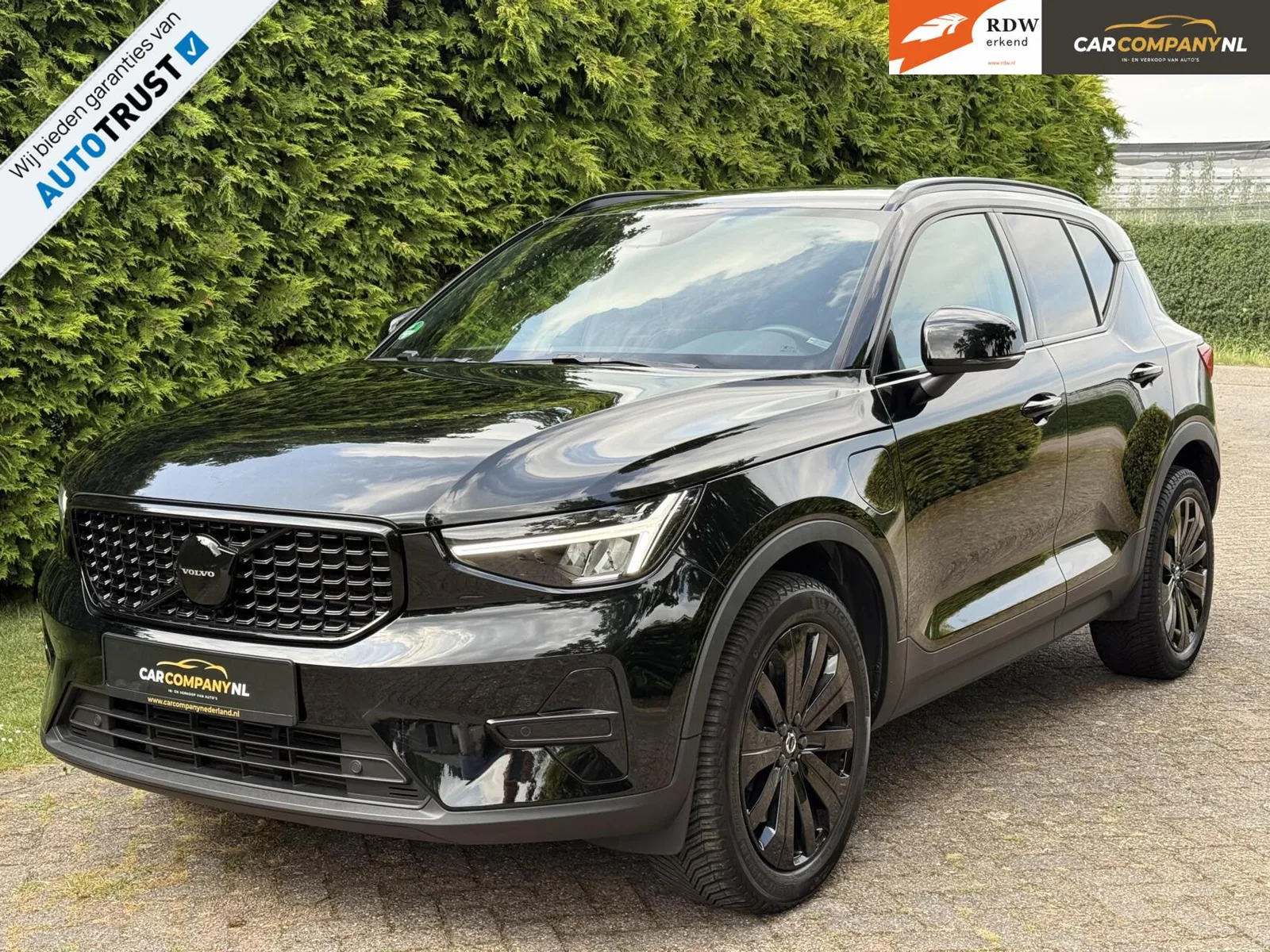 Volvo XC40 (2022) — foto 1
