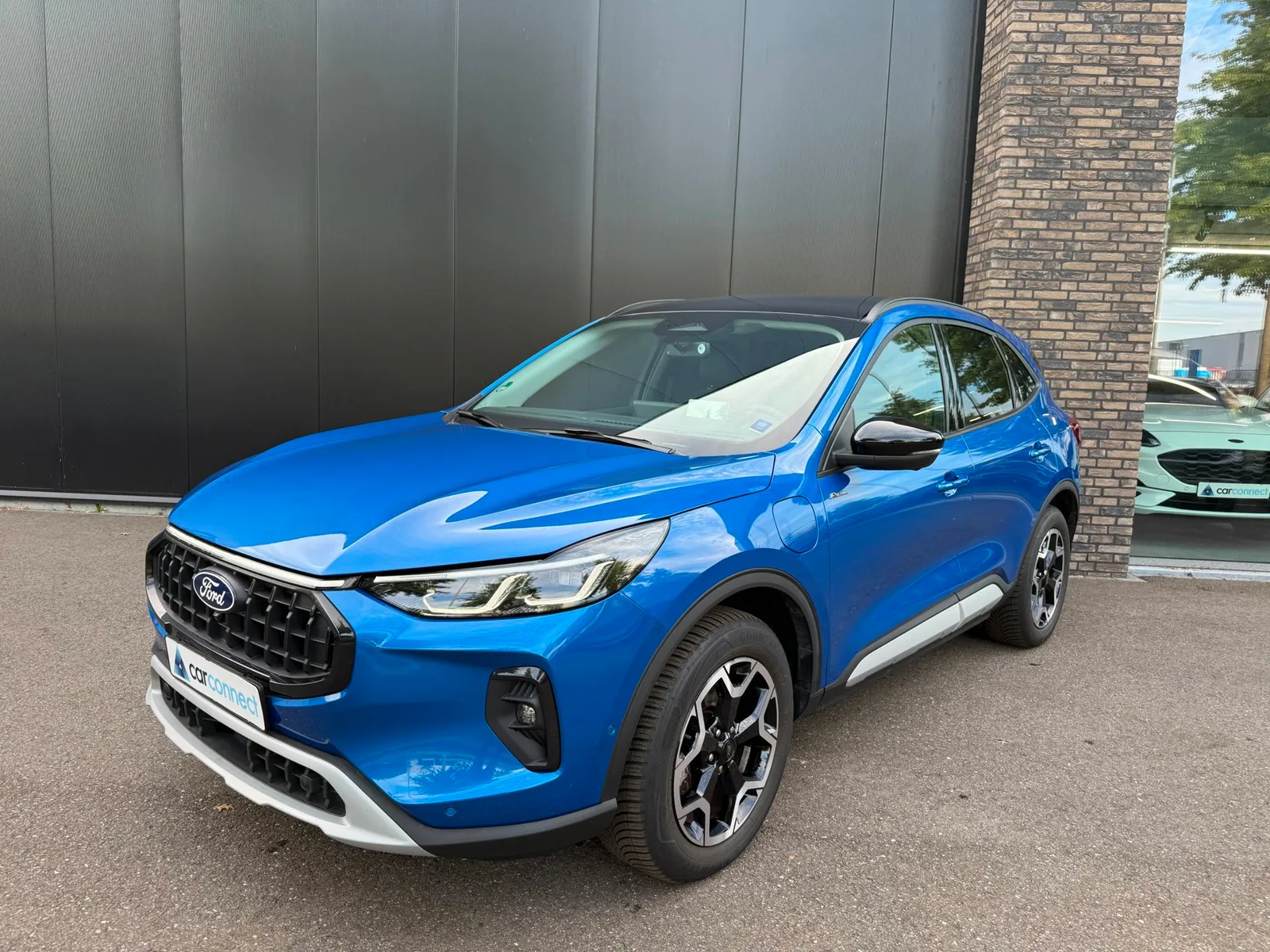Ford Kuga (2024) — foto 1