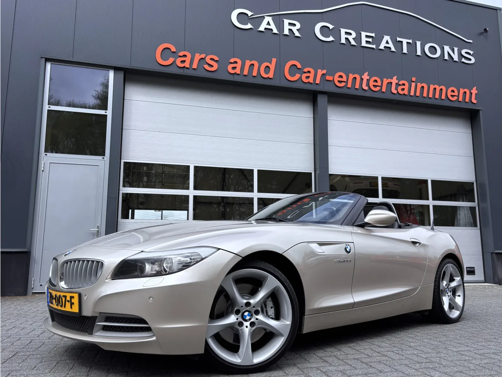 BMW Z4 (2009) — foto 1