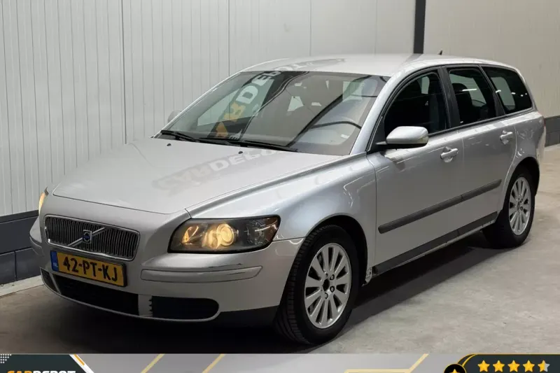Volvo V50 (2004)