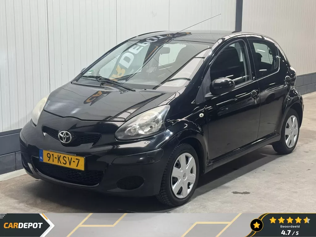 Toyota Aygo (2010) — foto 1