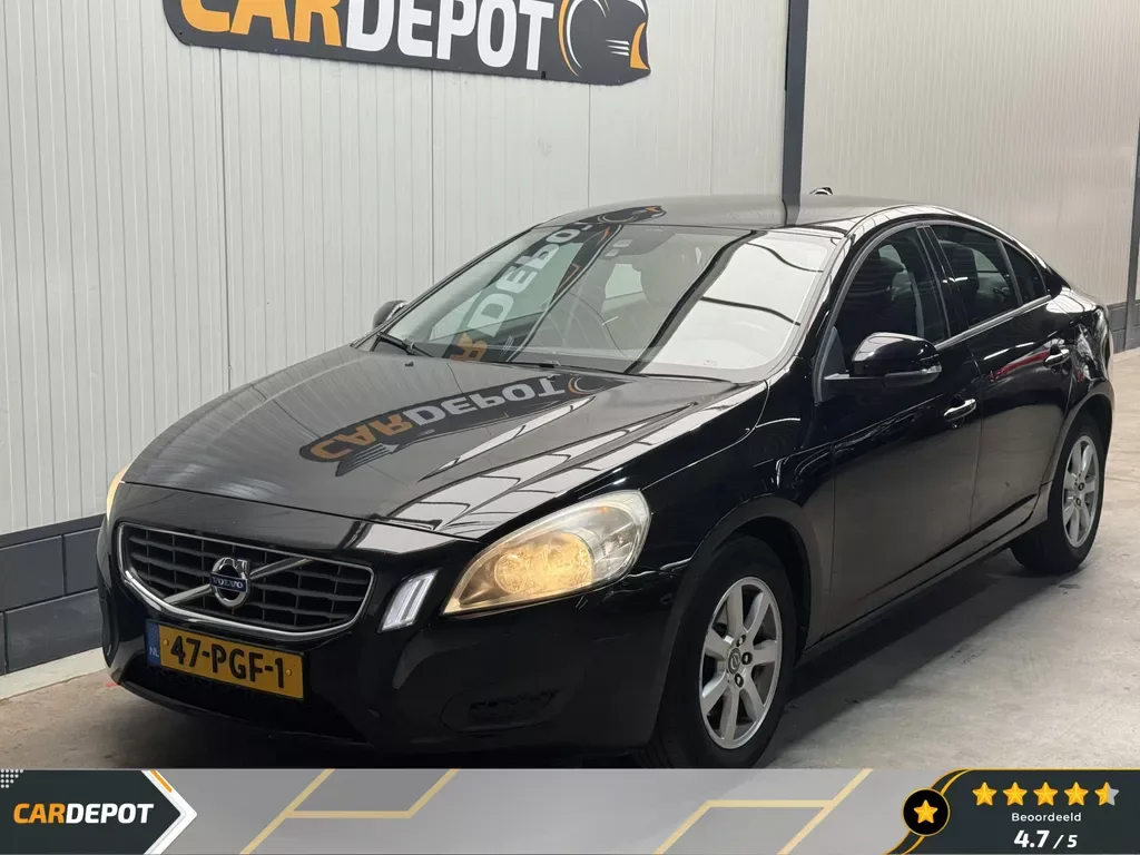 Volvo S60 (2011) — foto 1