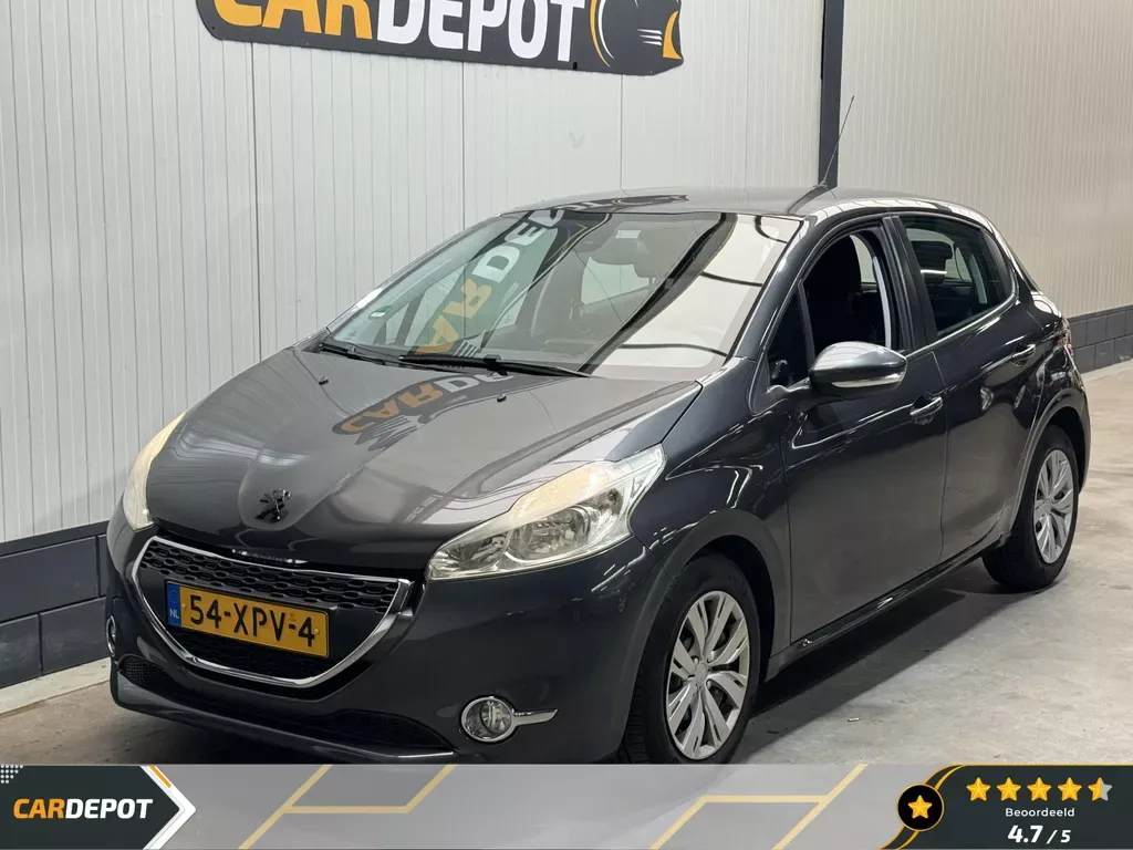 Peugeot 208 (2012) — foto 1