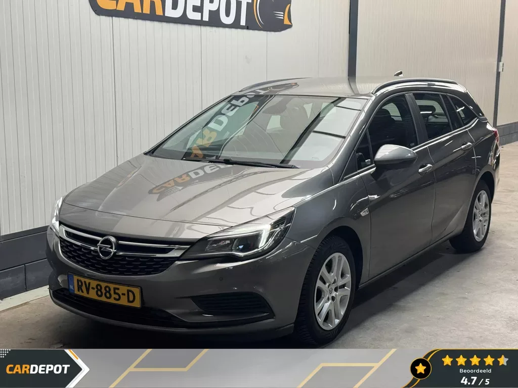 Opel Astra Sports Tourer (2018) — foto 1