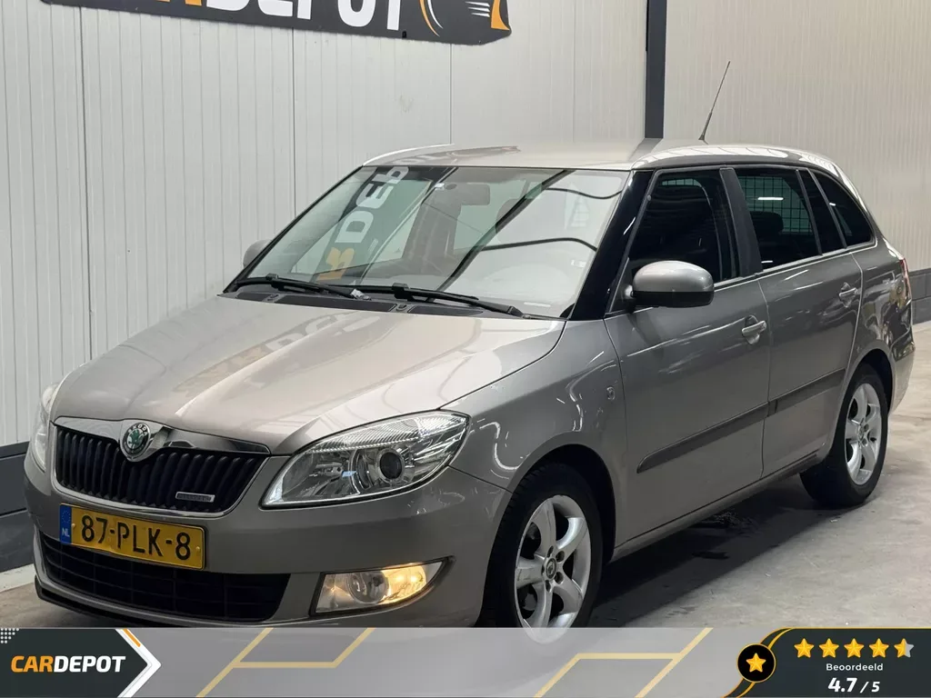Škoda Fabia (2011) — foto 1