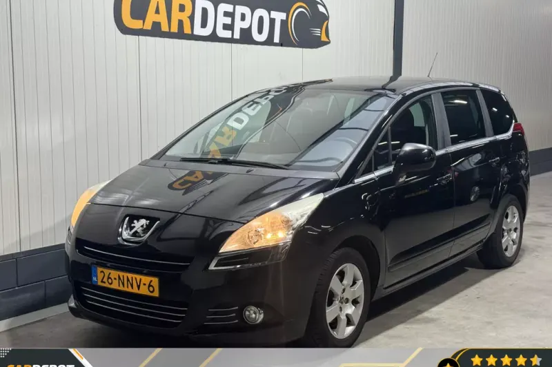 Peugeot 5008 (2010)
