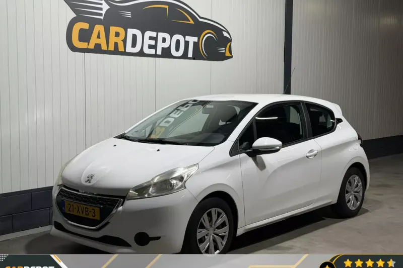 Peugeot 208 (2012)