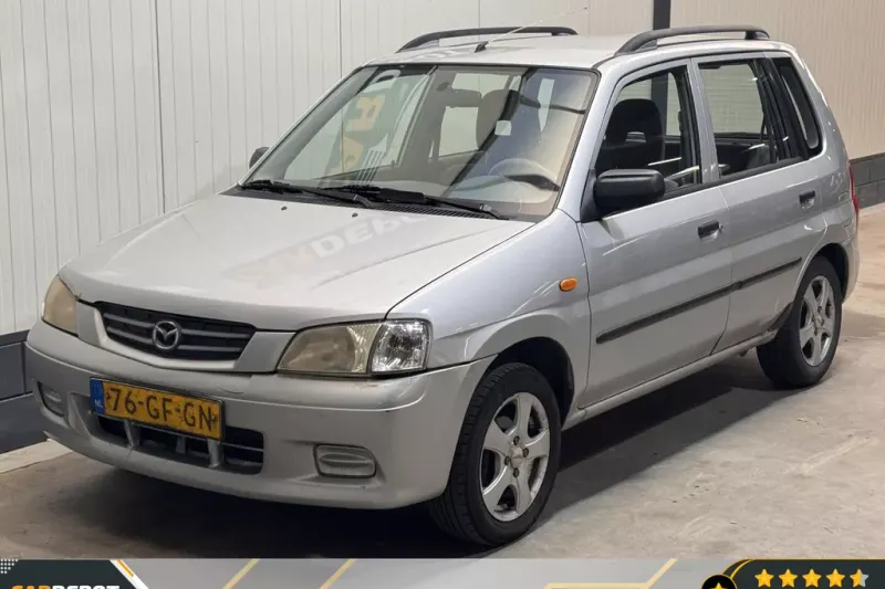 Mazda Demio (2000)