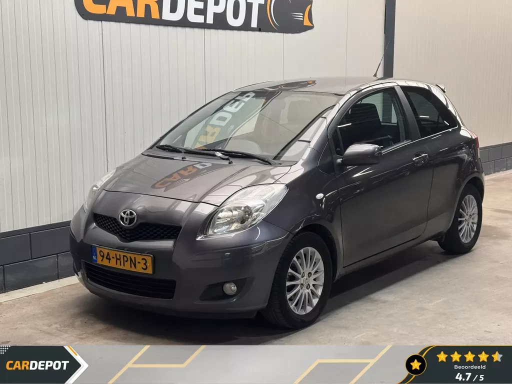 Toyota Yaris (2009) — foto 1
