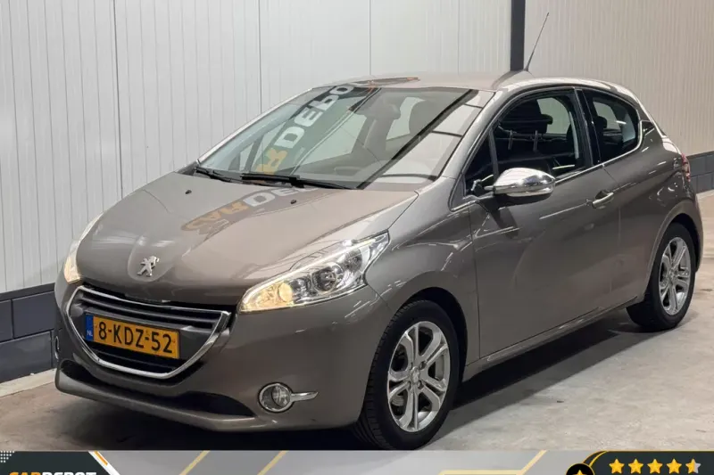 Peugeot 208 (2013)