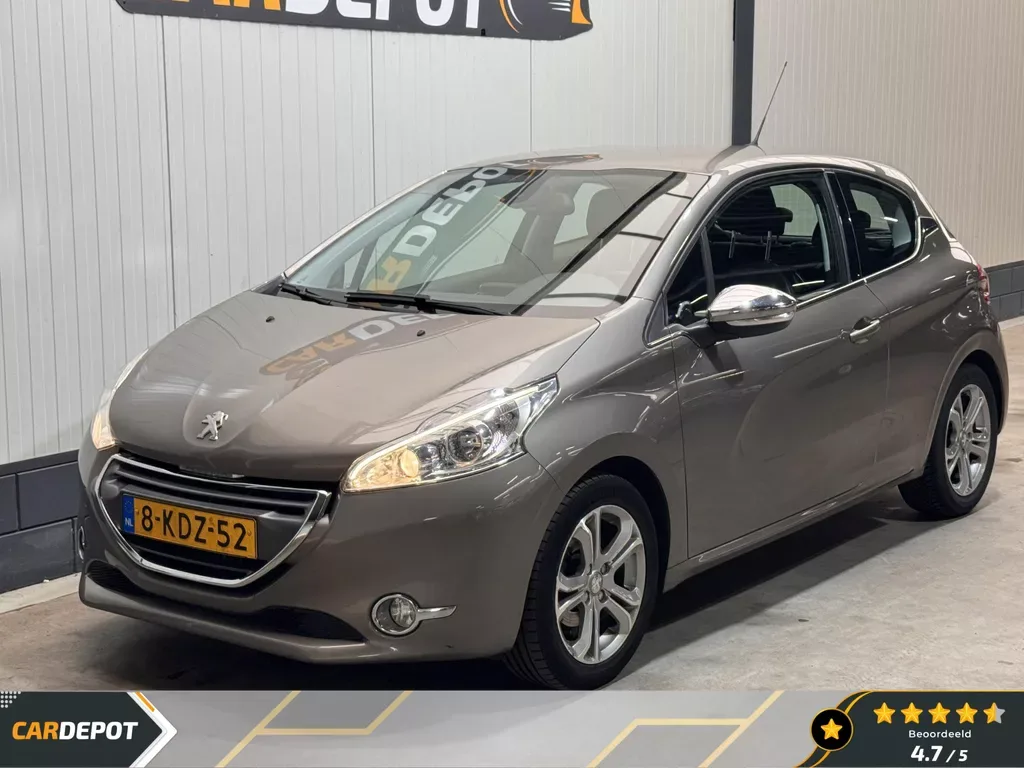 Peugeot 208 (2013) — foto 1
