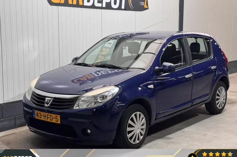 Dacia Sandero (2008)