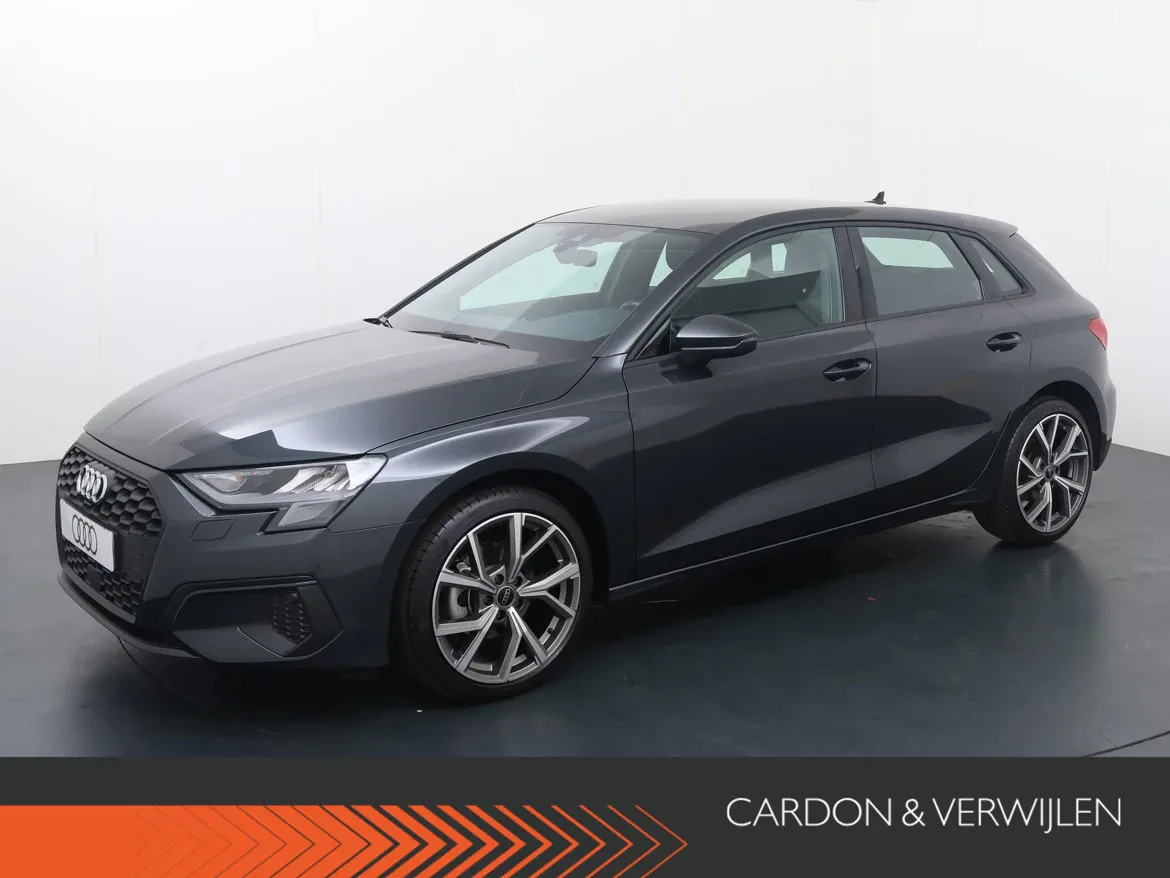Audi A3 (2023) — foto 1