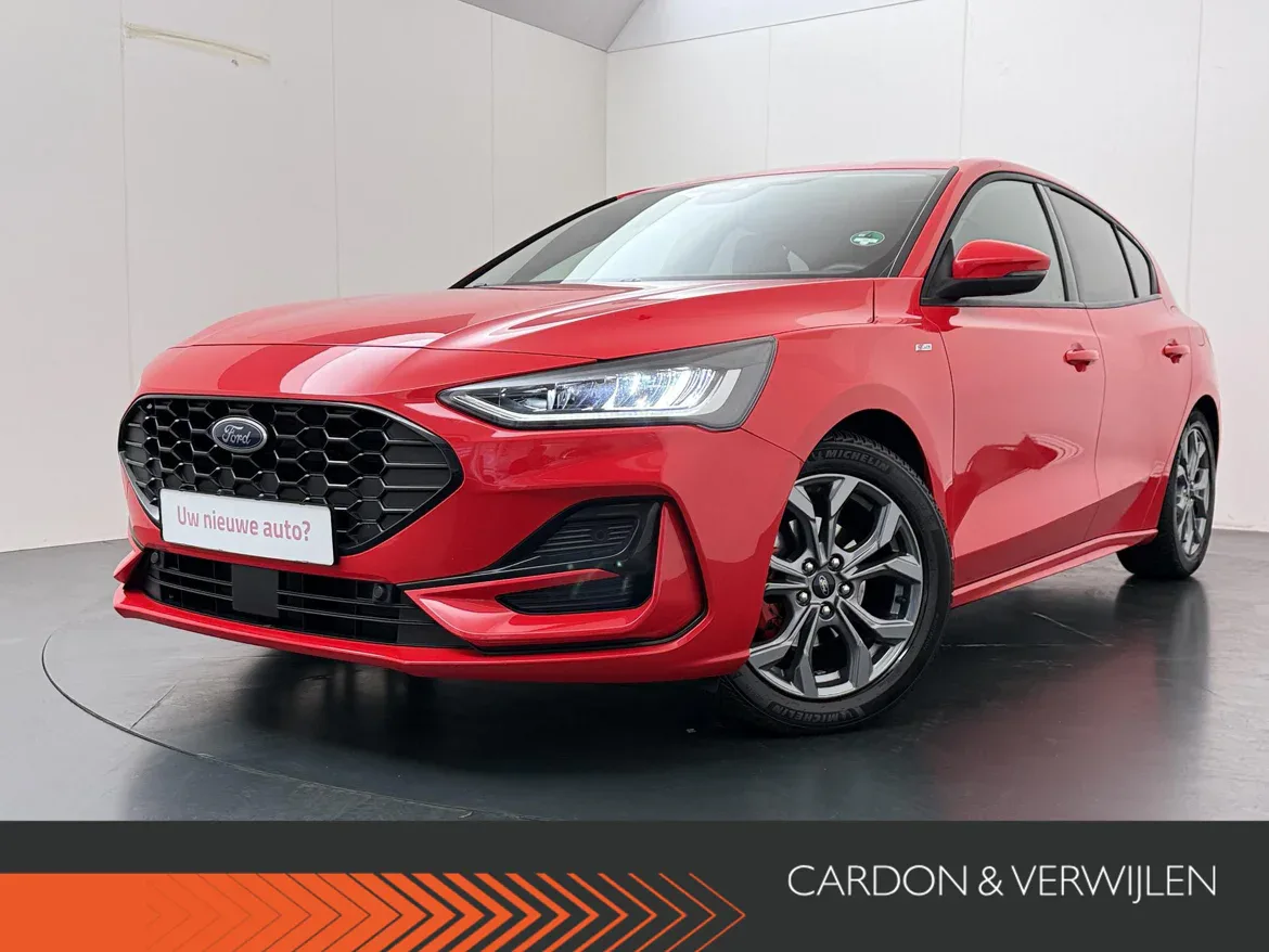 Ford Focus (2023) — foto 1