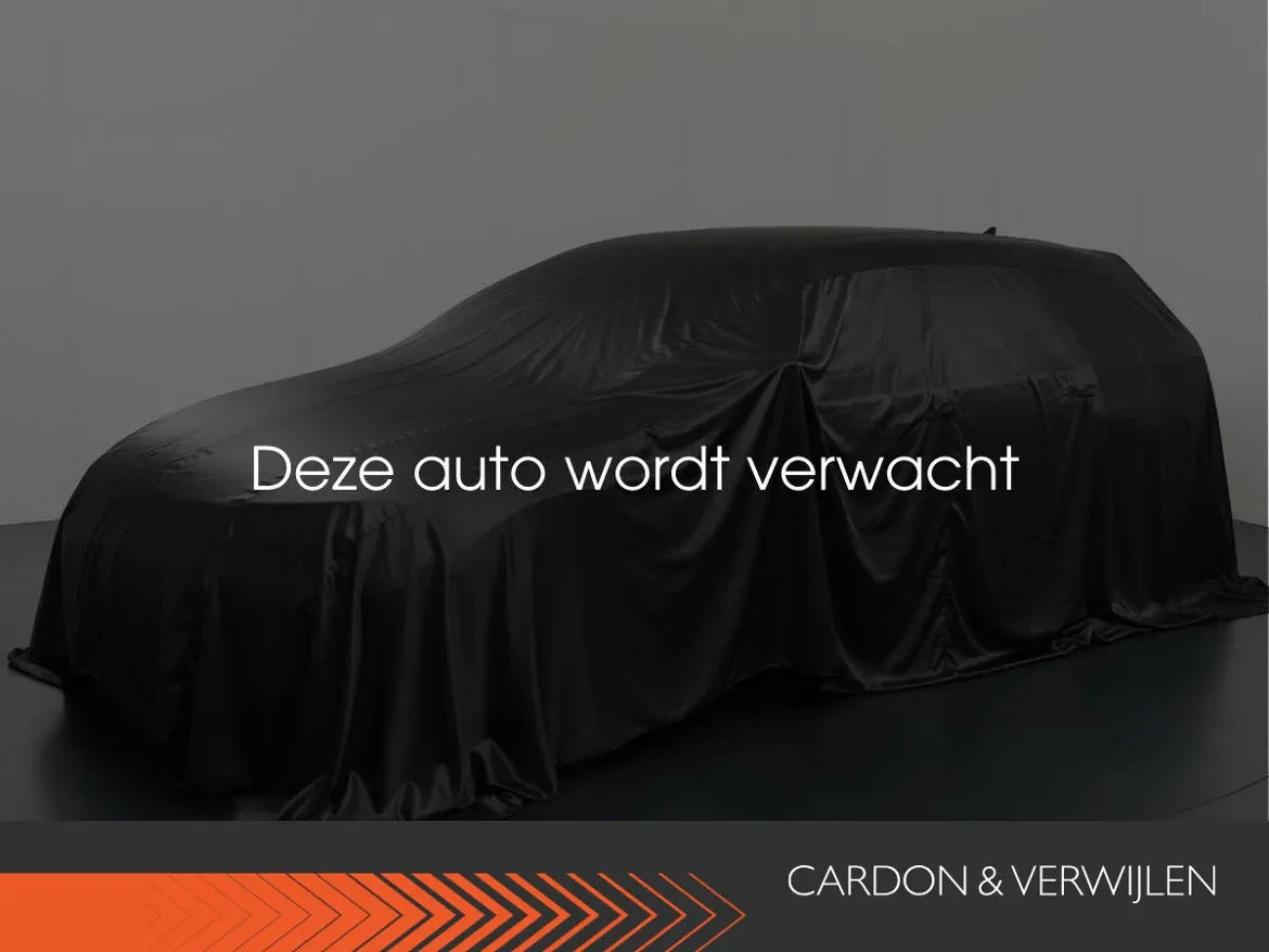 Toyota Yaris (2022) — foto 1