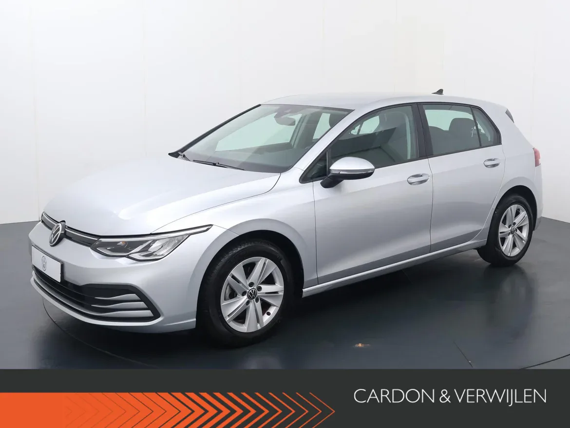 Volkswagen Golf (2021) — foto 1