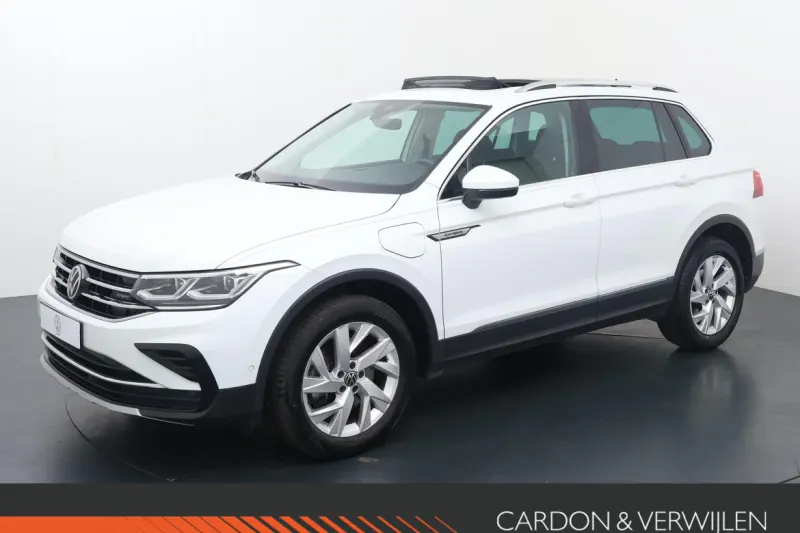 Volkswagen Tiguan (2022)