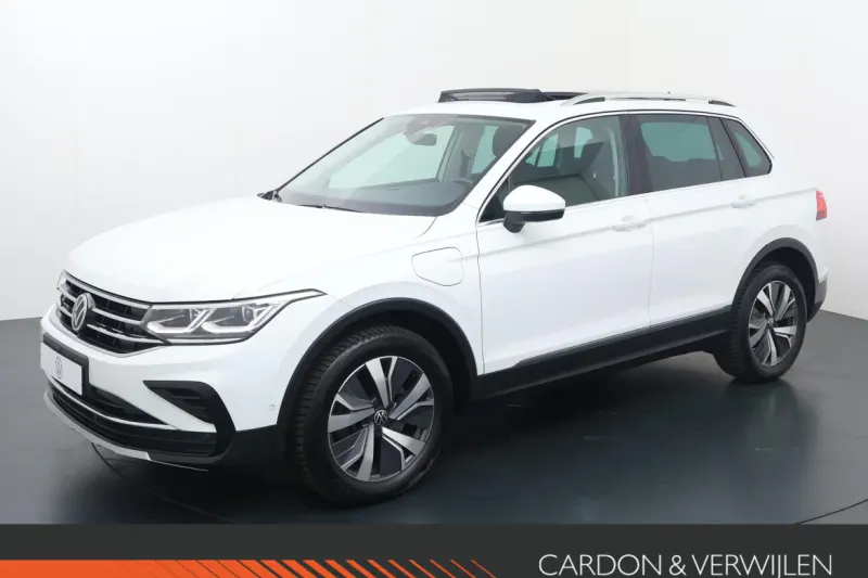 Volkswagen Tiguan (2021)