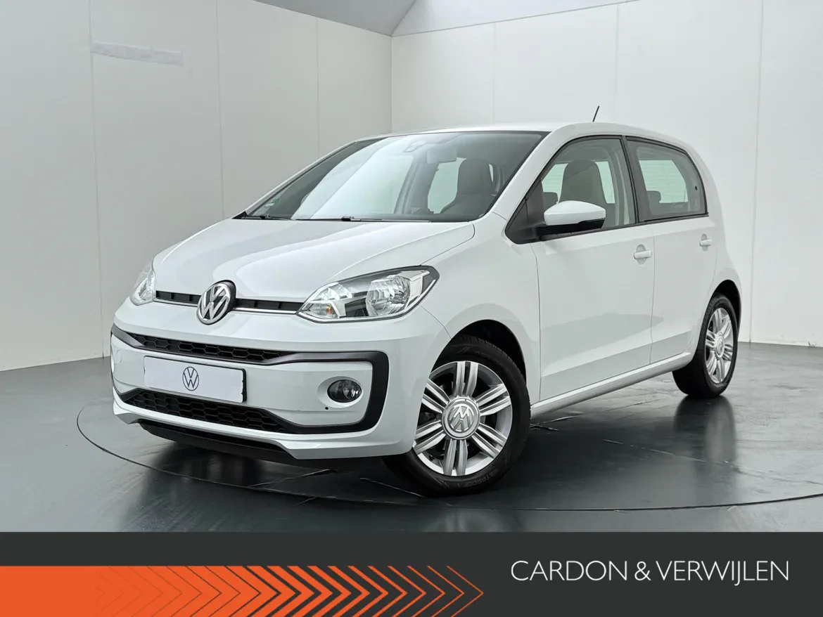 Volkswagen Up! (2018) — foto 1