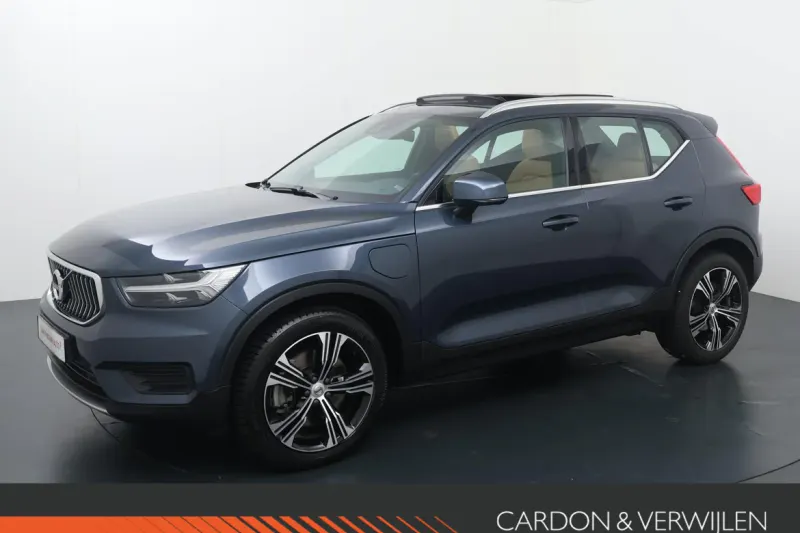 Volvo XC40 (2022)