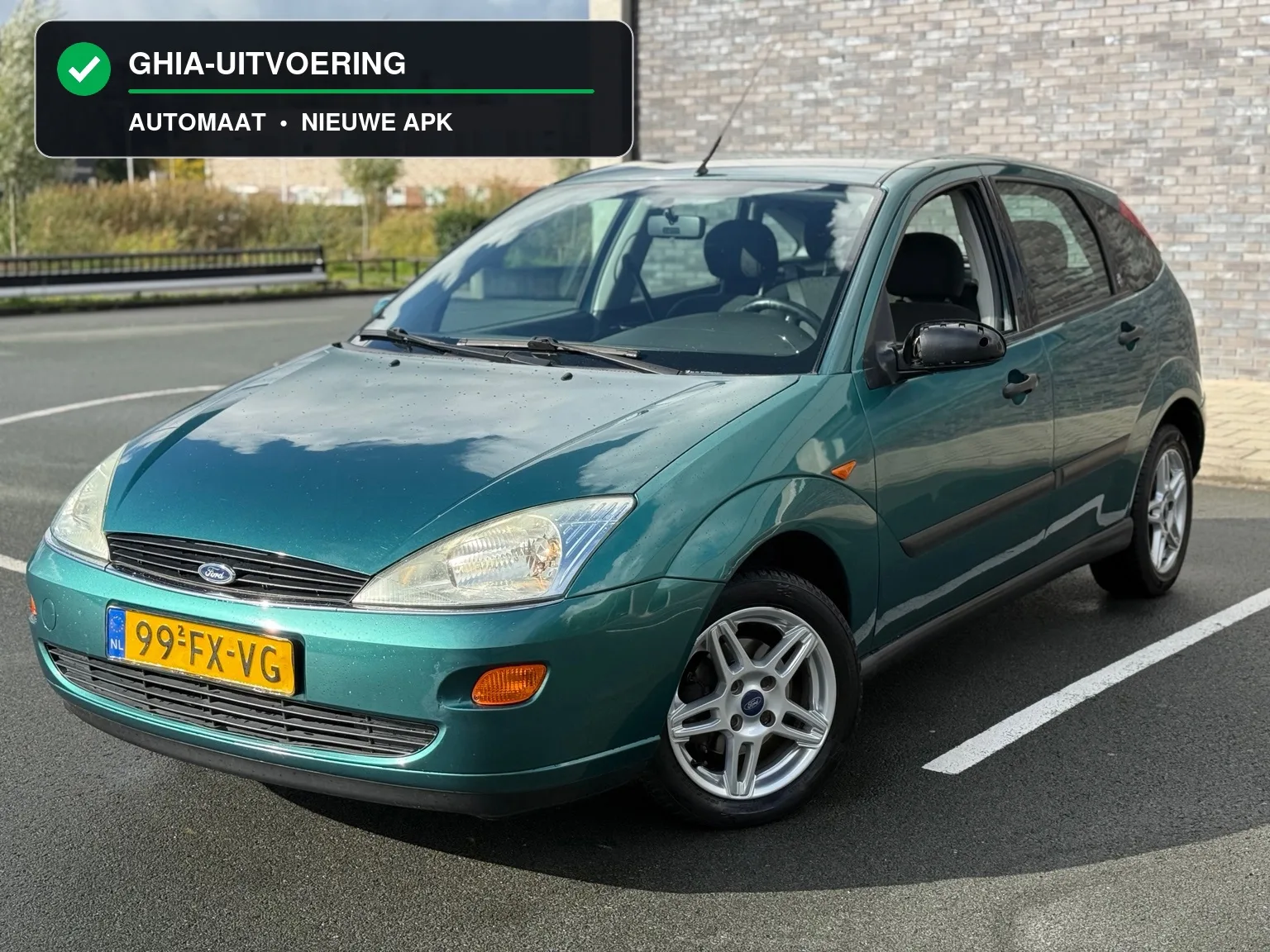 Ford Focus (2000) — foto 1
