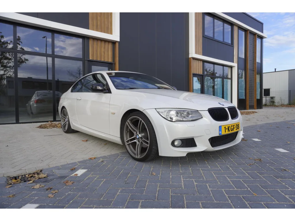 BMW 3-Serie (2013) — foto 1