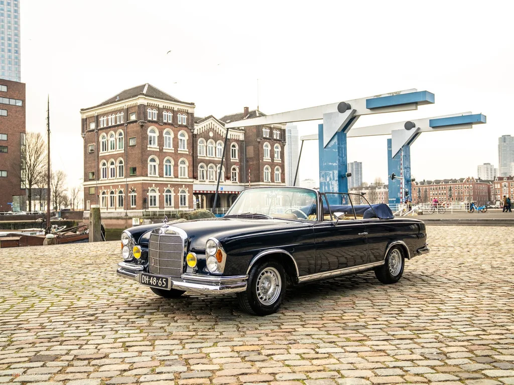 Mercedes-Benz 200-Serie (1963) — foto 1