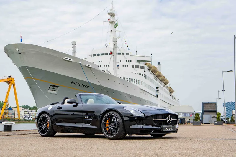 Mercedes-Benz SLS (2012)