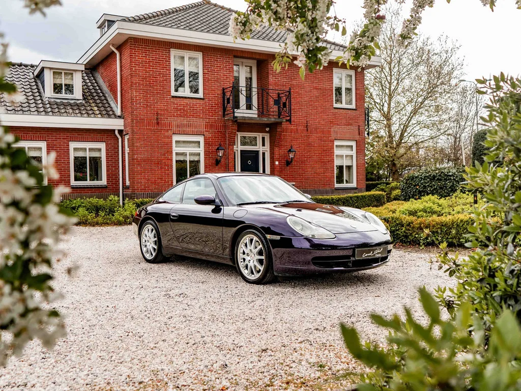 Porsche 911 (1999) — foto 1
