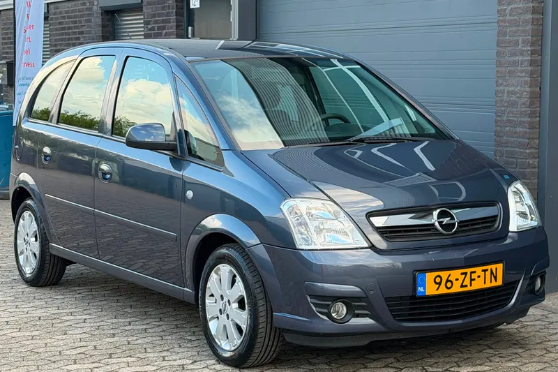Opel Meriva (2008)