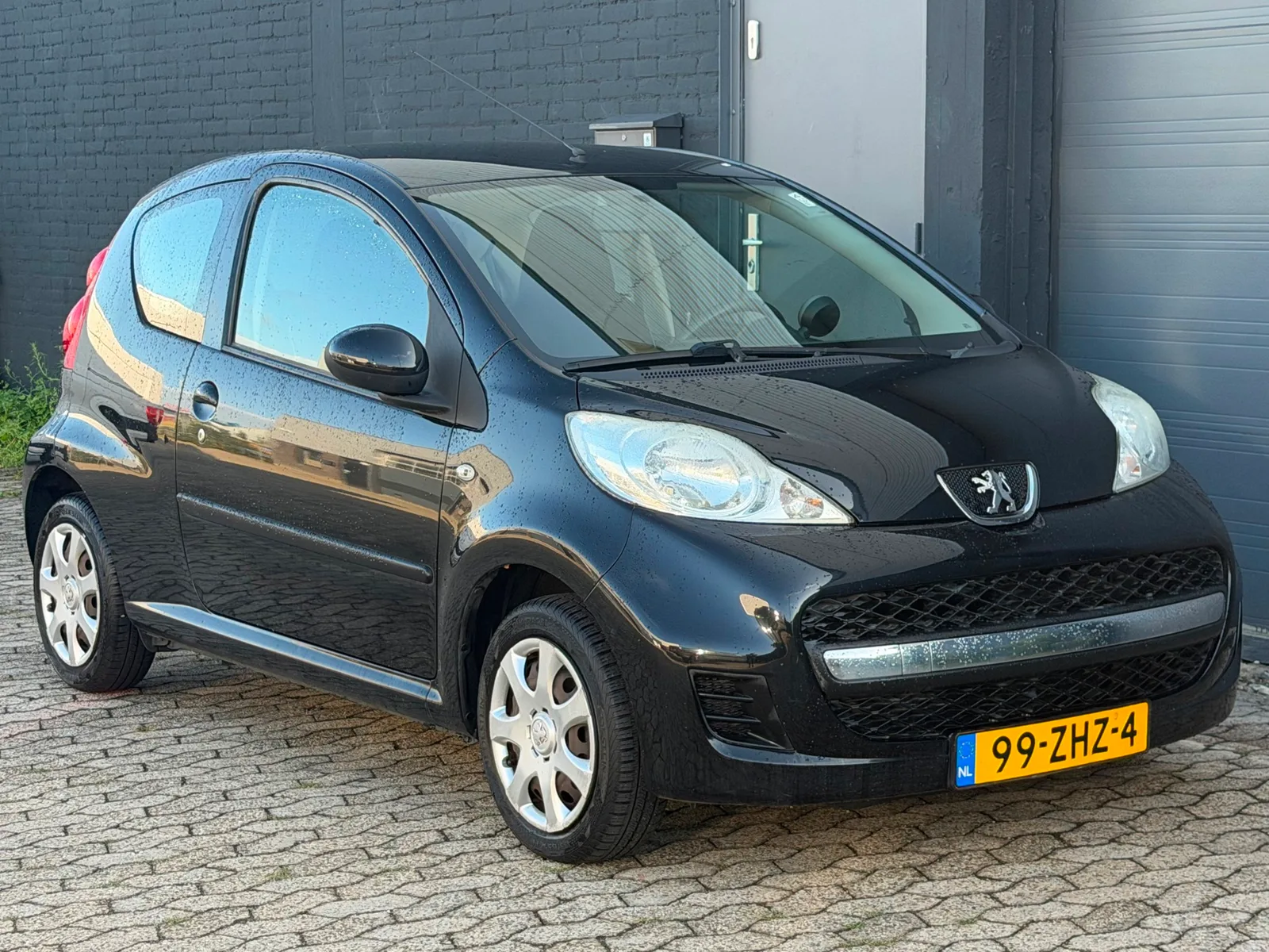 Peugeot 107 (2012) — foto 1