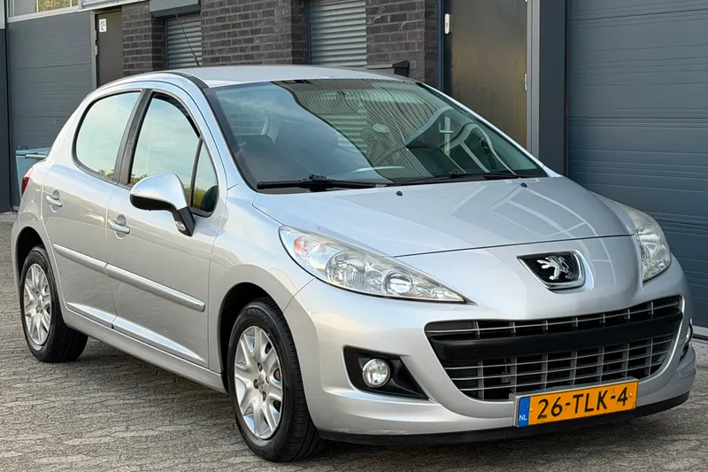 Peugeot 207 (2012)