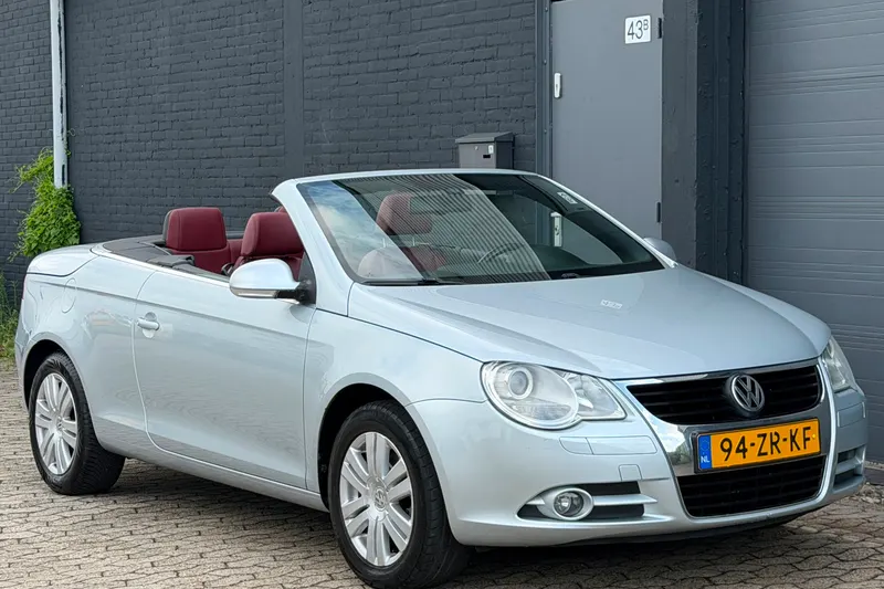 Volkswagen Eos (2008)