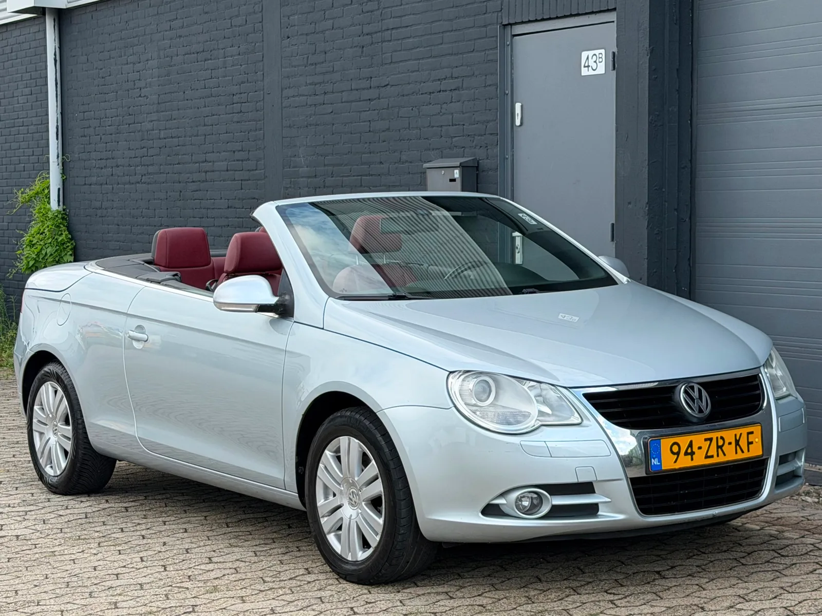 Volkswagen Eos (2008) — foto 1