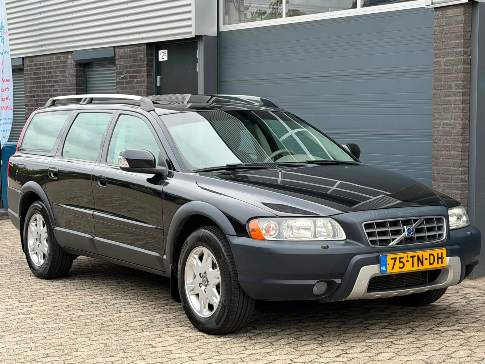 Volvo XC70 (2006) — foto 1