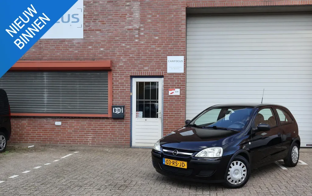 Opel Corsa (2005) — foto 1