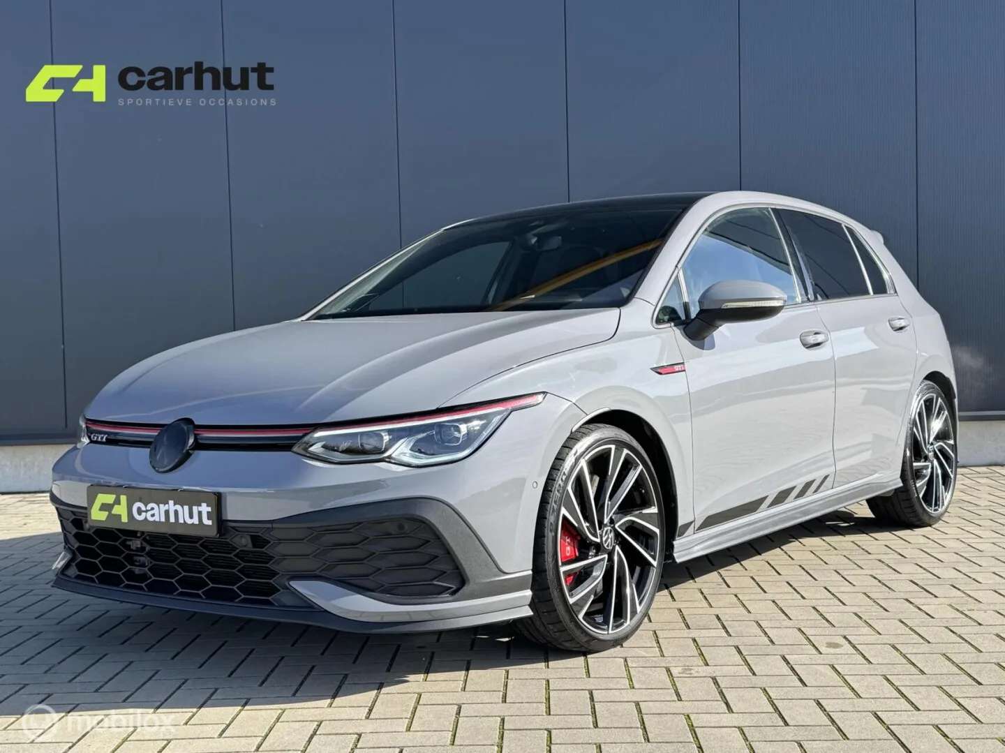 Volkswagen Golf (2021) — foto 1