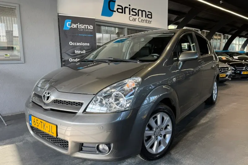 Toyota Verso (2006)