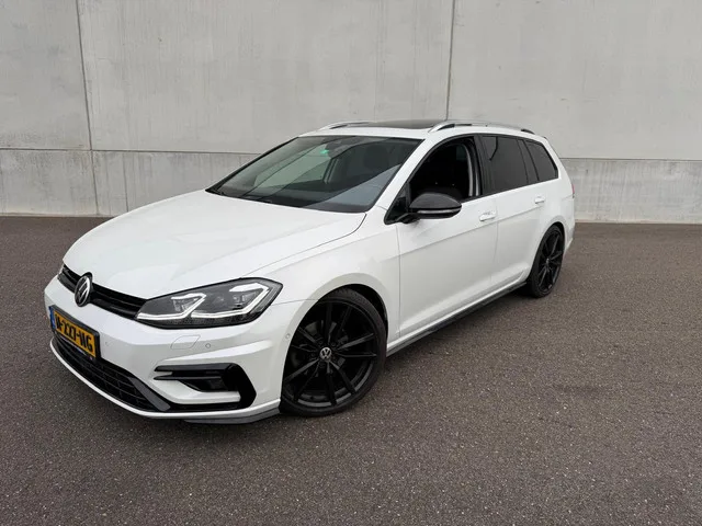 Volkswagen Golf (2017) — foto 1