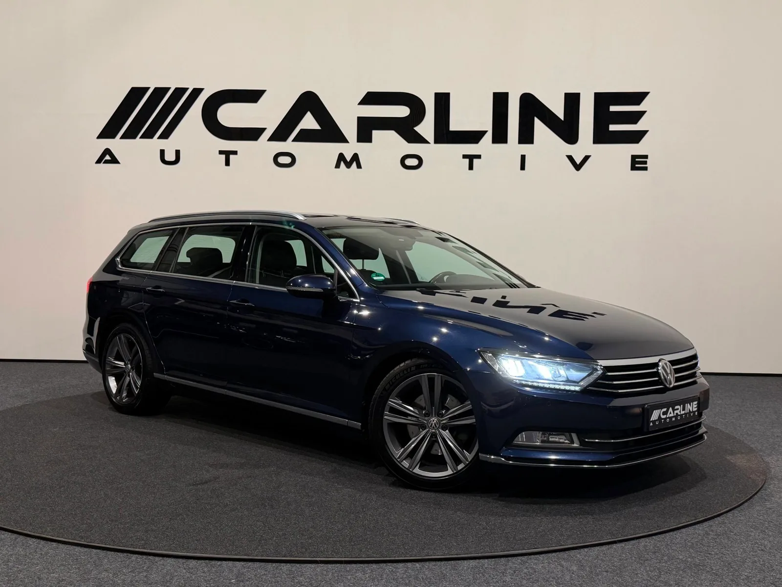 Volkswagen Passat (2015) — foto 1