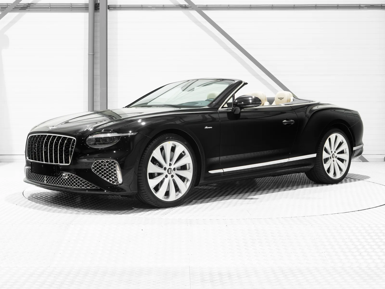 Bentley Continental GTC (2026) — foto 1